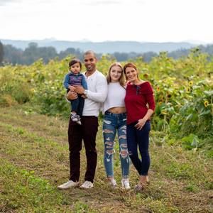 Meet your Posher, Iva